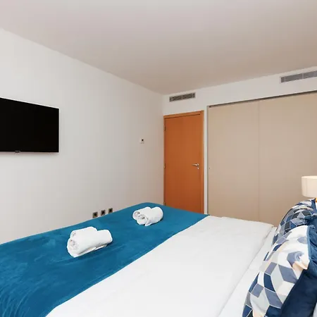 Pavillon Riviera Yourhosthelper Apartment